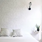 Hôtel Le Thurot- Dijon Centre ville Gare Hotel 2*