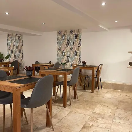 Le Thurot- Centre Gare Hotel 2*