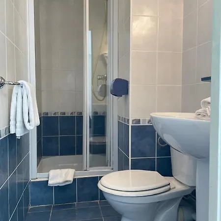 Le Thurot- Centre Gare Hotel