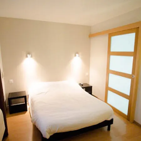 Отель Le Thurot- Centre Gare Дижон