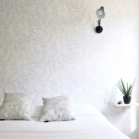 Le Thurot- Centre Gare Hotel 2*