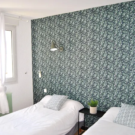 Le Thurot- Centre Gare Отель 2*