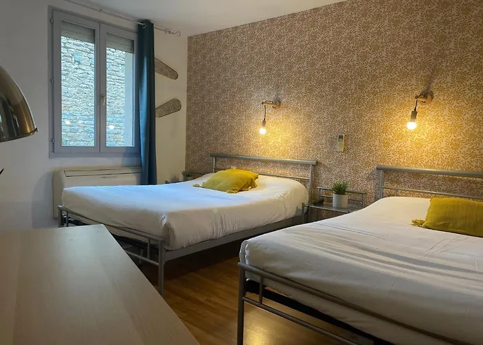 Hotel Le Thurot- Centre Gare 2*
