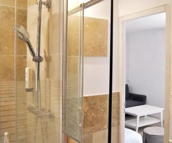 Le Thurot- Centre Gare Hotel