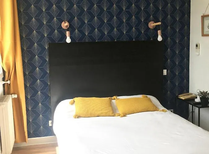 Hotel Le Thurot- Centre Gare Dijon