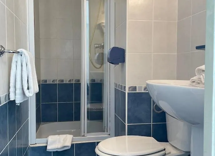 Le Thurot- Centre Gare Hotel