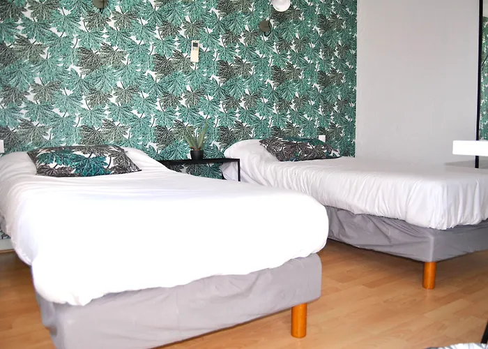 Le Thurot- Centre Gare 2* ディジョン