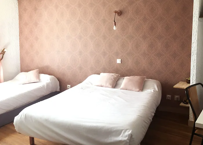 Hotel Le Thurot- Centre Gare 2*